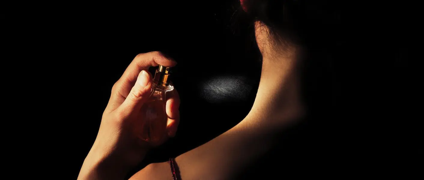 Alurent® - Artisanal Perfumes & Bespoke Fragrances | Luxury Made Accessible